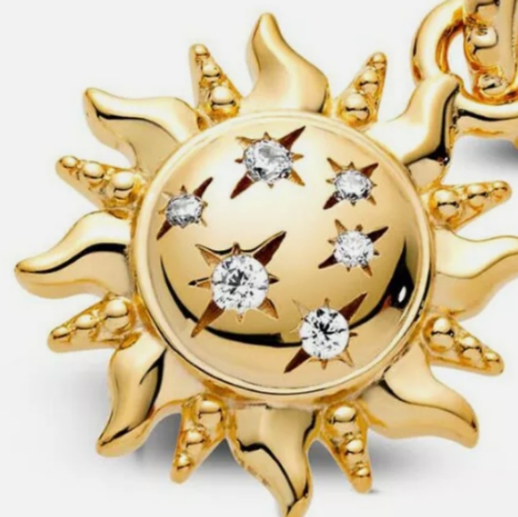 Golden Sun Charm - Picture 2 of 3